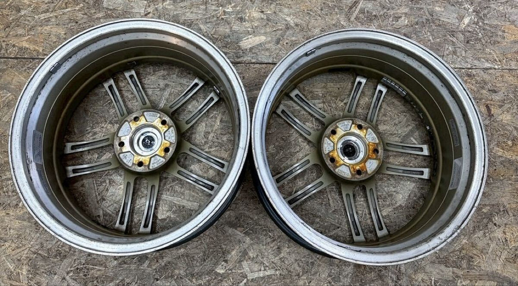 Model 5 wheels 18 inch 9J +35 pair