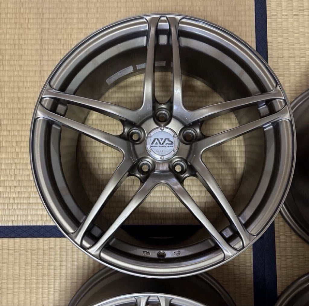 AVS Model 5 9+40 17 inch 5x114.3