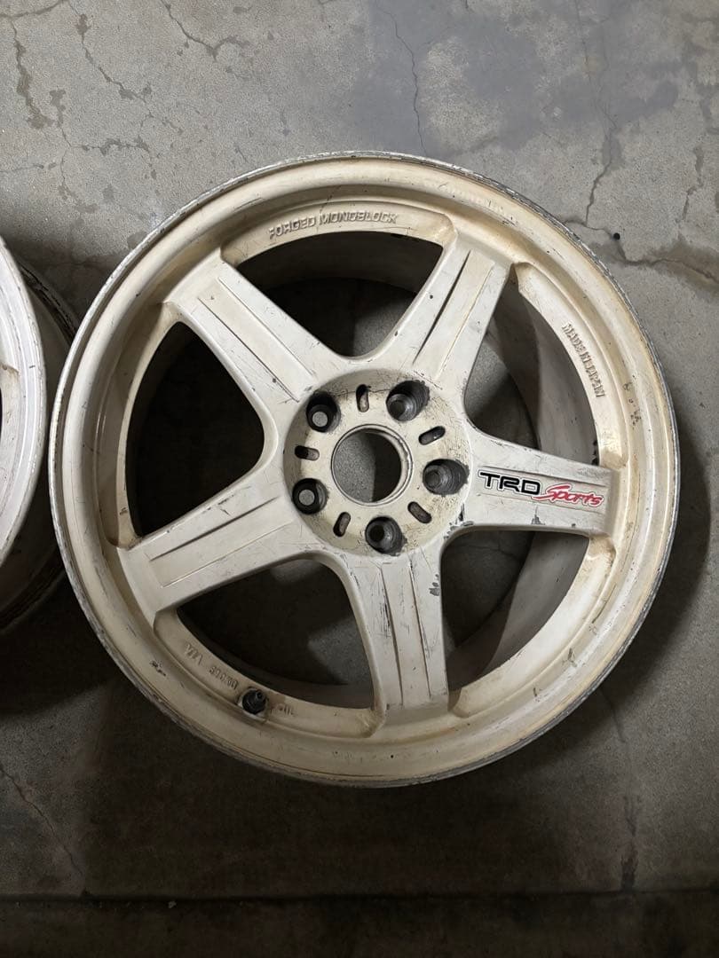 TRD Sport T3 17 8.5+40 PAIR
