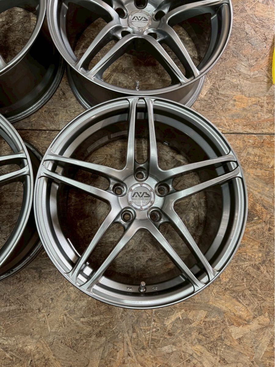 AVS Model 5 17-inch 8J+30 5x114.3