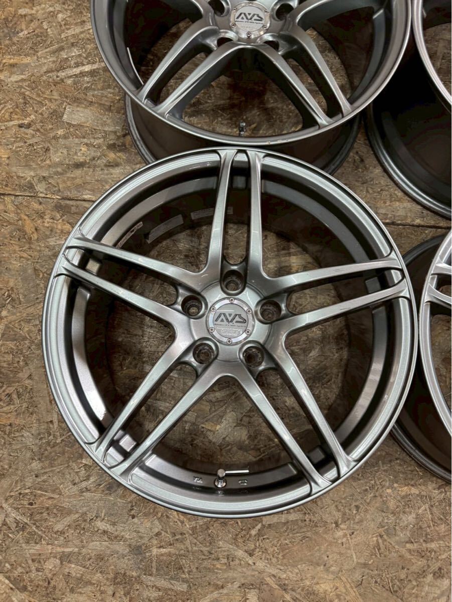 AVS Model 5 17-inch 8J+30 5x114.3