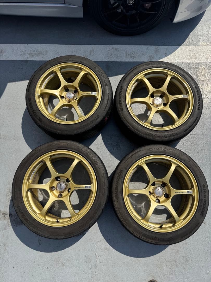 ADVAN Racing RGII 8.5J +31 17inch 5x114.3