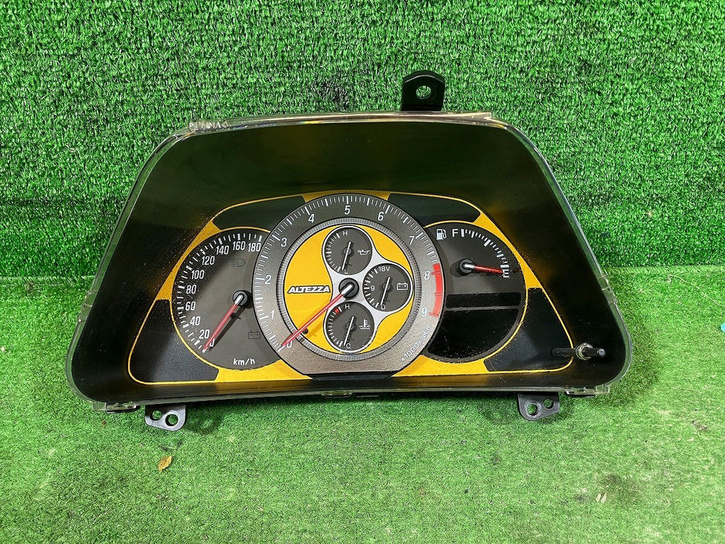 Altezza yellow digital cluster option