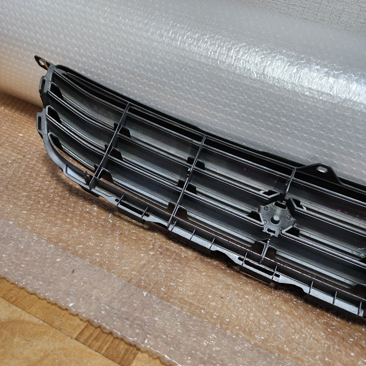 Rare Discontinued Special Edition Altezza Early Model Genuine L Edition Front Grille